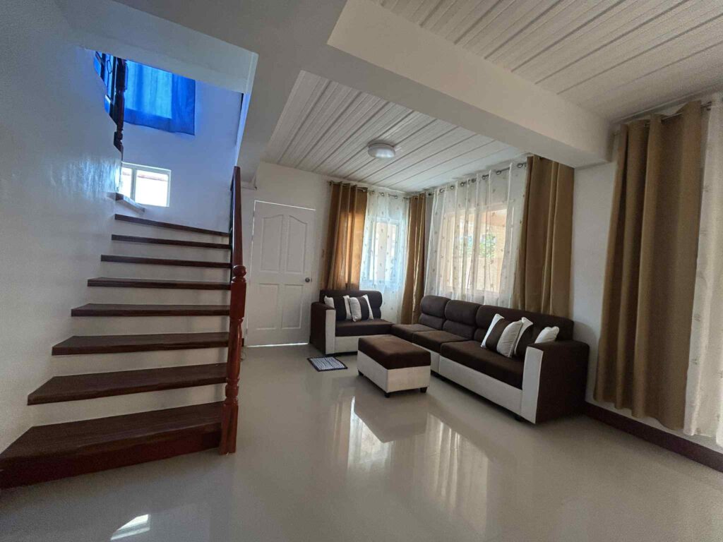 ab076bbb-b74f-43bc-a11c-5c55b960572f