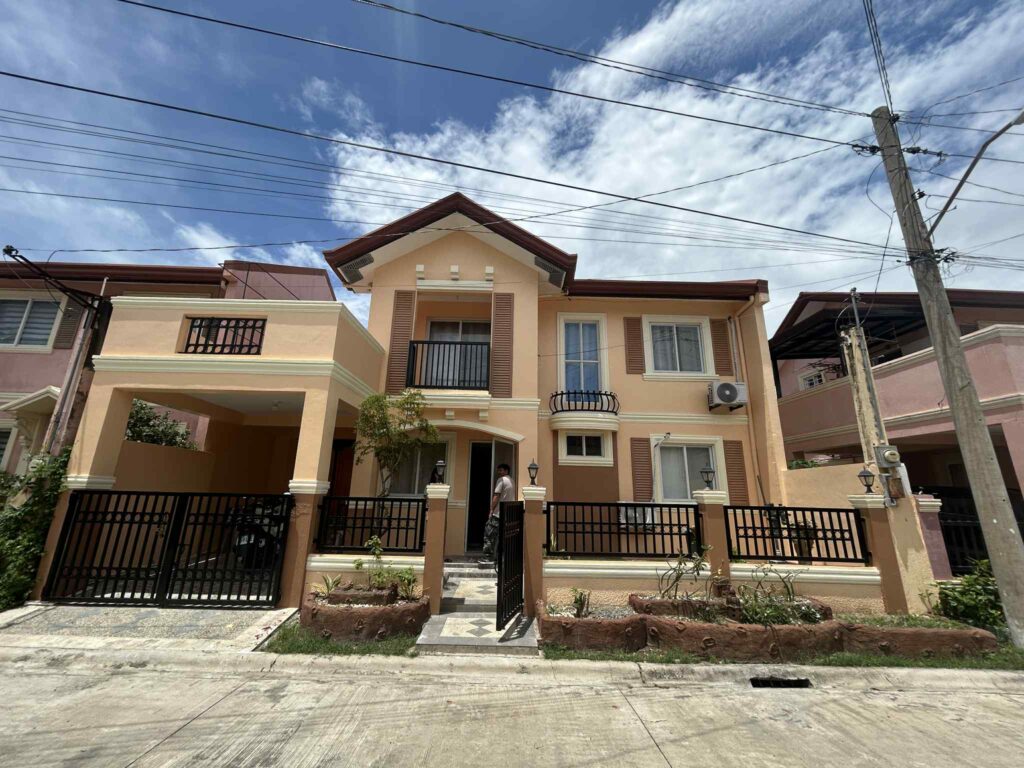 b0efcc4f-7536-4e46-9737-f75f6ff0875c